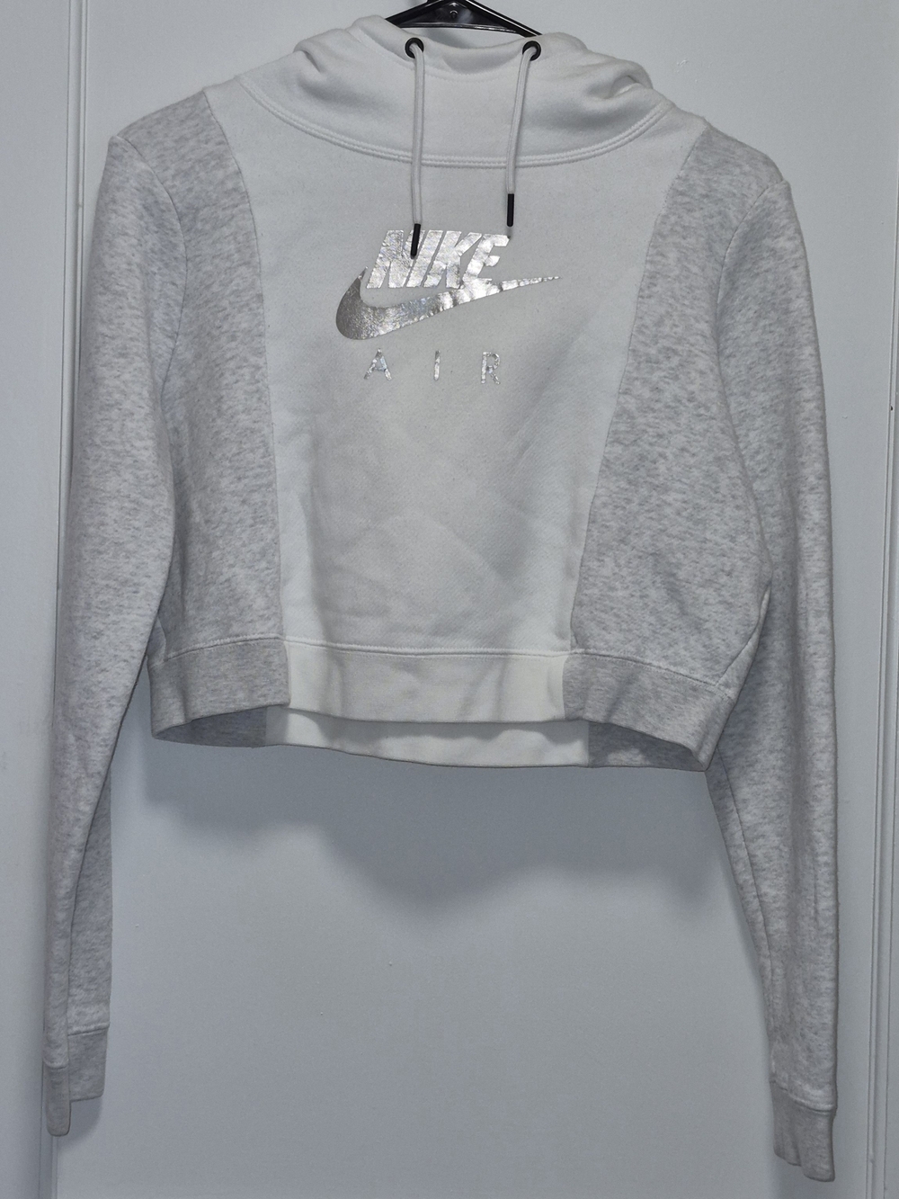 Nike Women’s Cropped Hoodie in Light Gray and White with Silver Logo